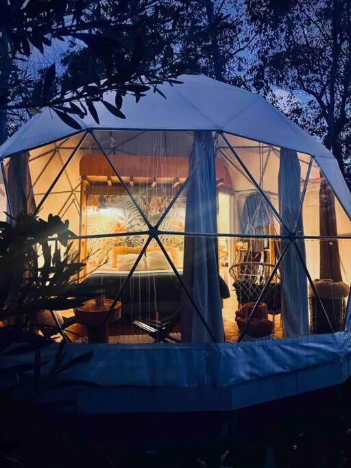 Magia Ecolodges, Glamping Punta Colorada מראה חיצוני תמונה